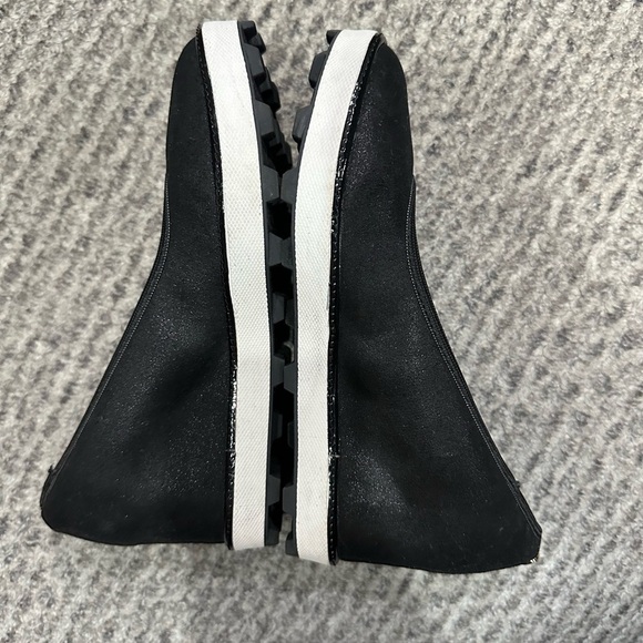 Girl's Stuart Weitzman Black Ariana Clare Wedges, NWT! - Picture 6 of 9